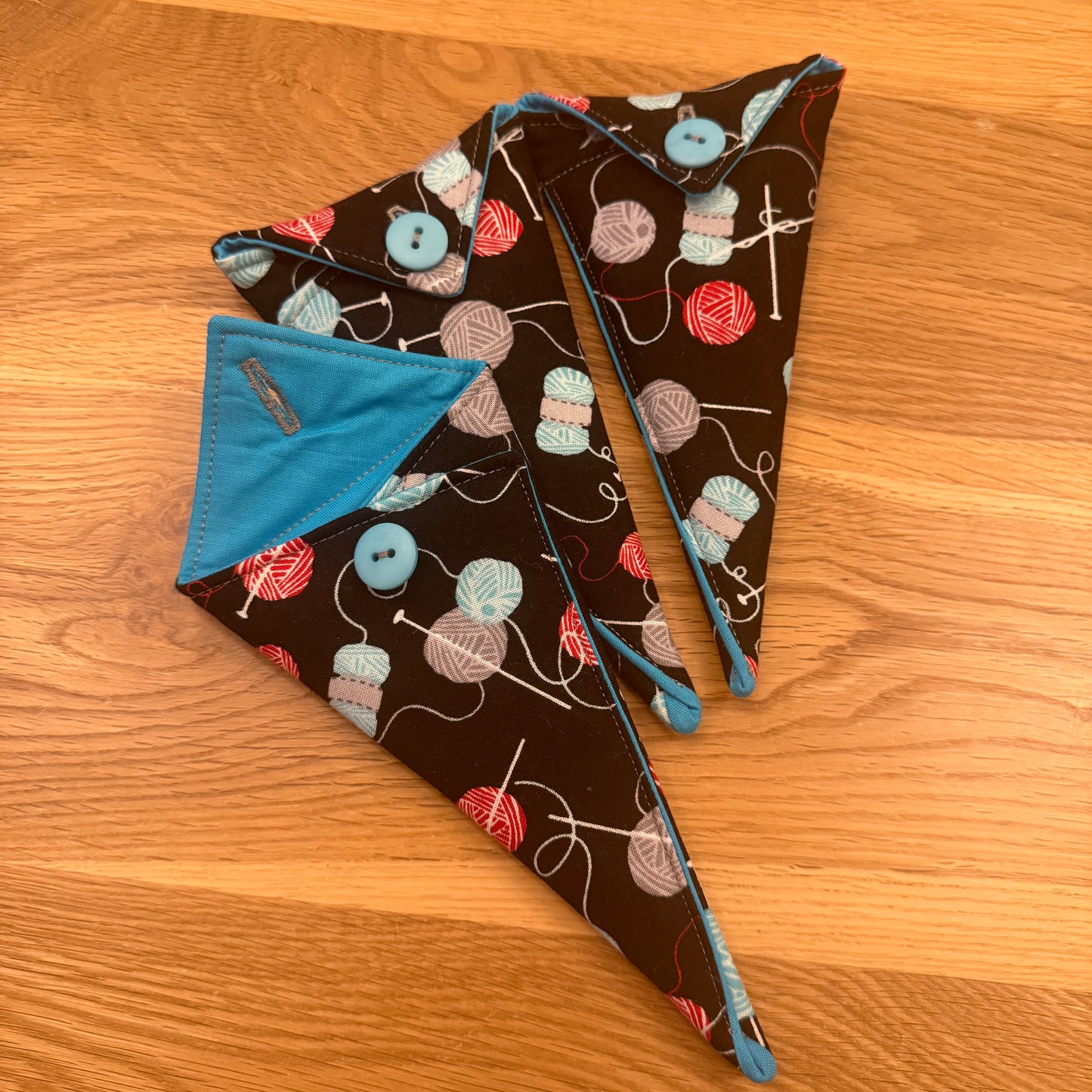 Yarn print Scissor Case