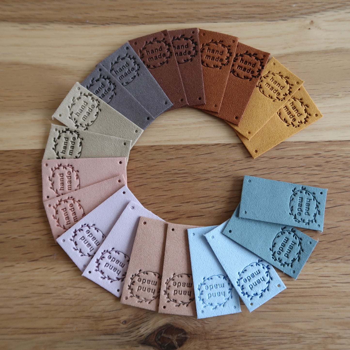 'Handmade' Wreath Faux Leather Tags (set of 20) Large