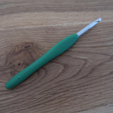 Clover Amour Crochet Hooks