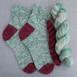 Mistletoe Kisses (READY TO SHIP)