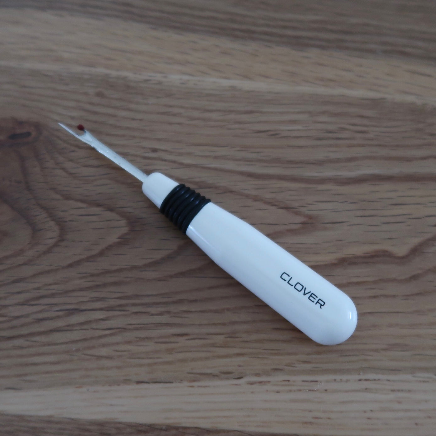 Clover Seam Ripper