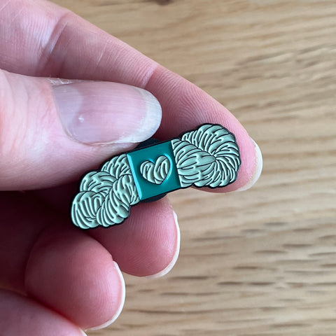 Yarn Hank enamel pin badge