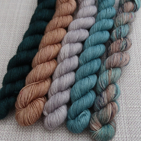 PRE-ORDER Colours of the Month - STAND BY ME - MINI or MAXI SETS - SEPTEMBER 2025