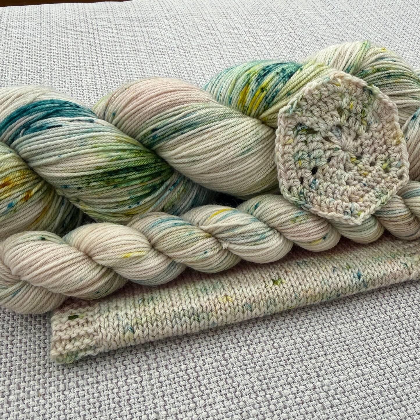 Lake Shore Drive (March Colours of the month Spares)