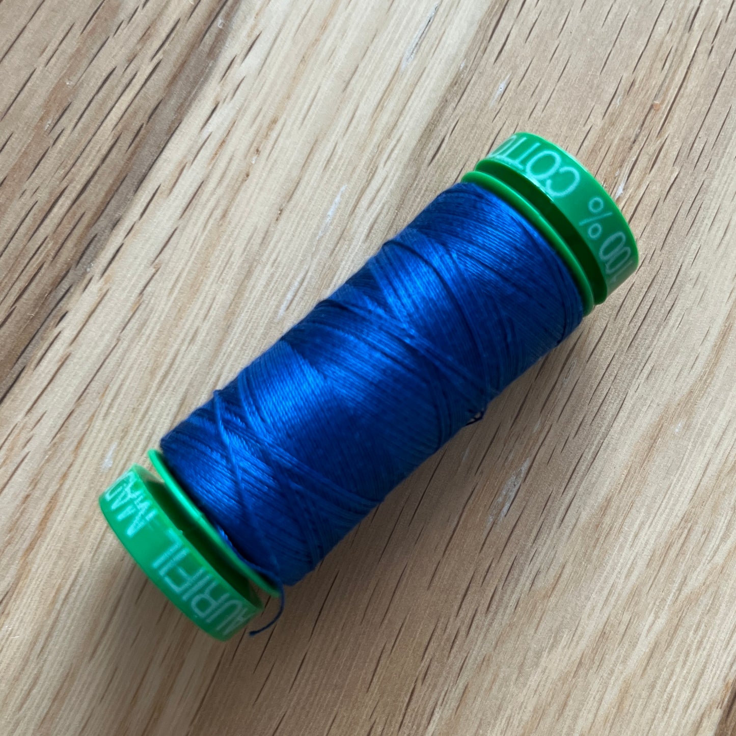 Aurifil 100% 40WT Egyptian Cotton thread (150m single spool) Colours