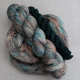 PRE-ORDER Colours of the Month - STAND BY ME - SOCK or SHAWL SET - SEPTEMBER 2025