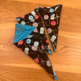 Yarn print Scissor Case