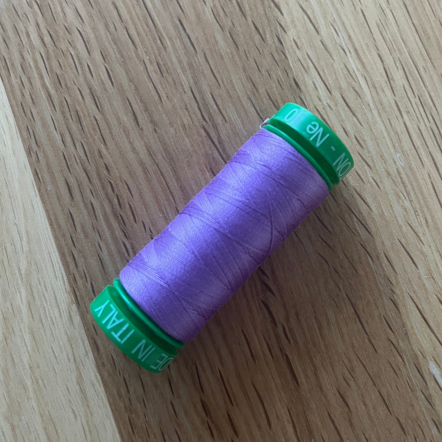 Aurifil 100% 40WT Egyptian Cotton thread (150m single spool) Colours