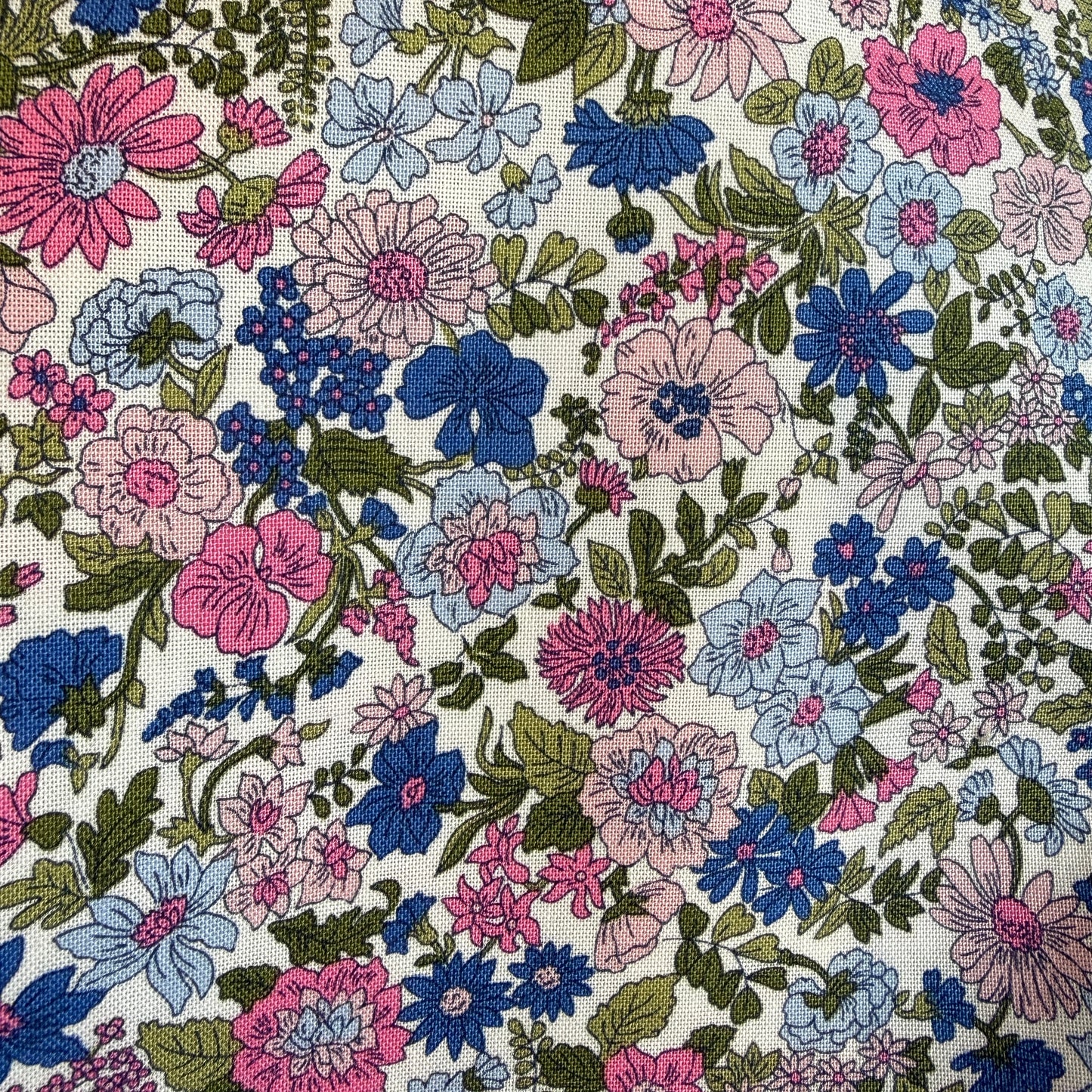 Emily Annabelle Liberty Quilters cotton Fat quarter pack