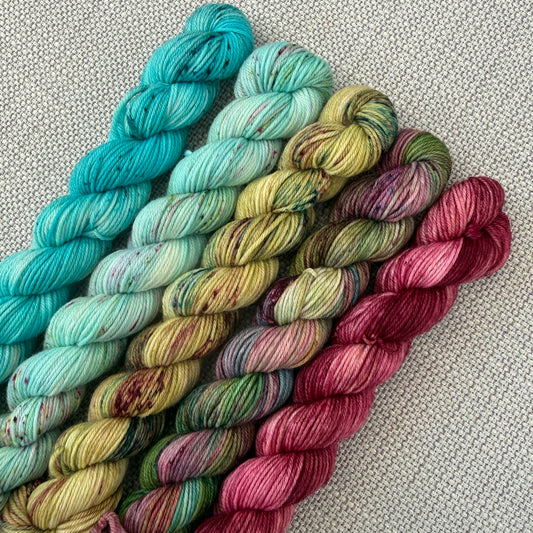 PRE-ORDER Colours of the Month - SUMMER NIGHTS - MINI or MAXI SETS - AUGUST 2026