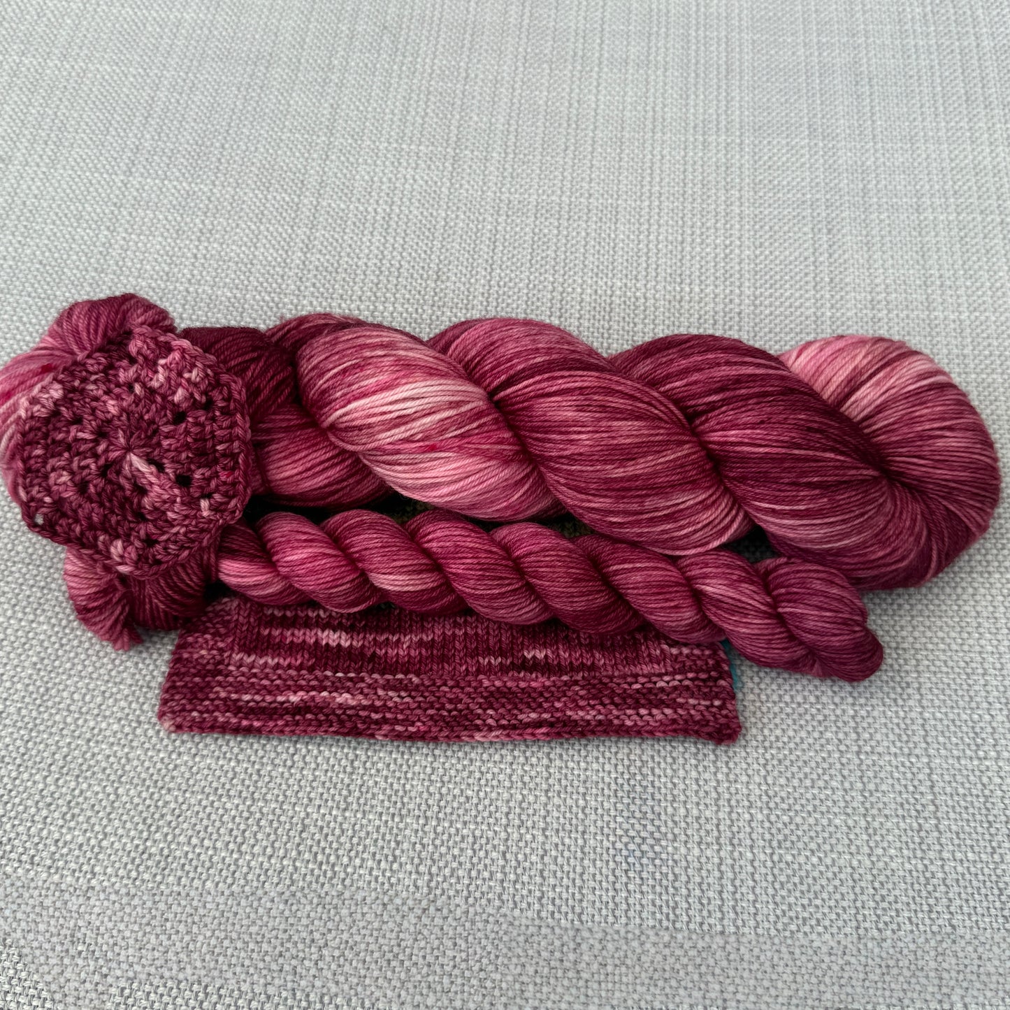 PRE-ORDER Colours of the Month - SUMMER NIGHTS - 100g SINGLE SKEINS - AUGUST 2026