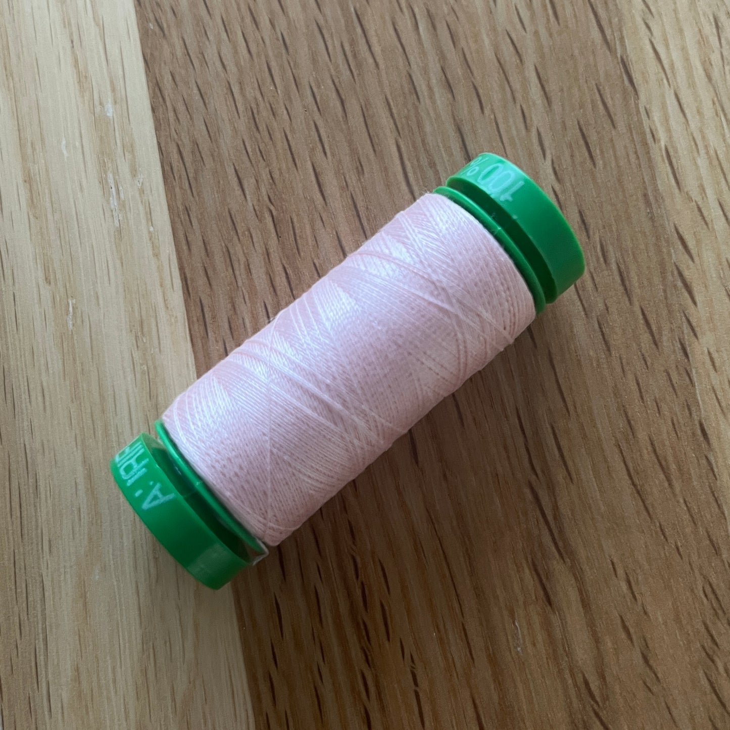 Aurifil 100% 40WT Egyptian Cotton thread (150m single spool) Colours
