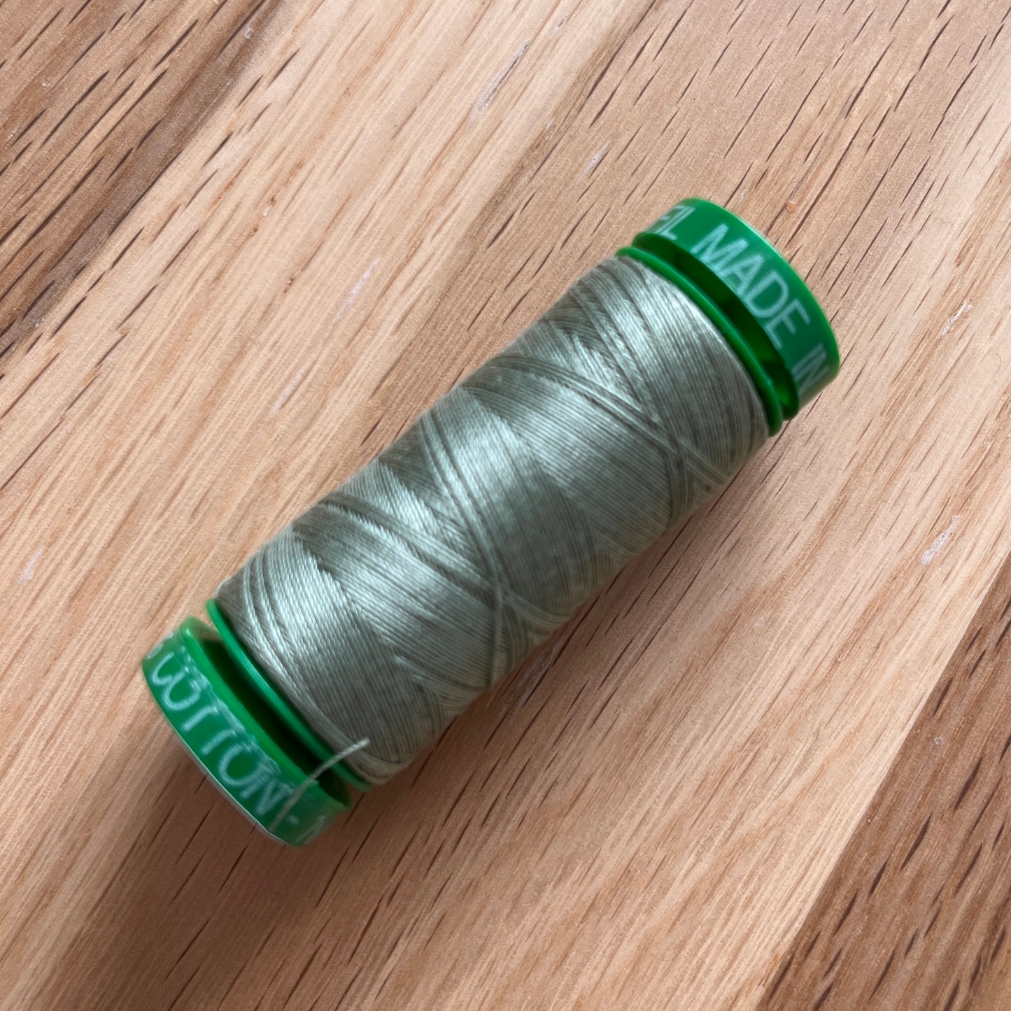 Aurifil 100% 40WT Egyptian Cotton thread (150m single spool) Colours