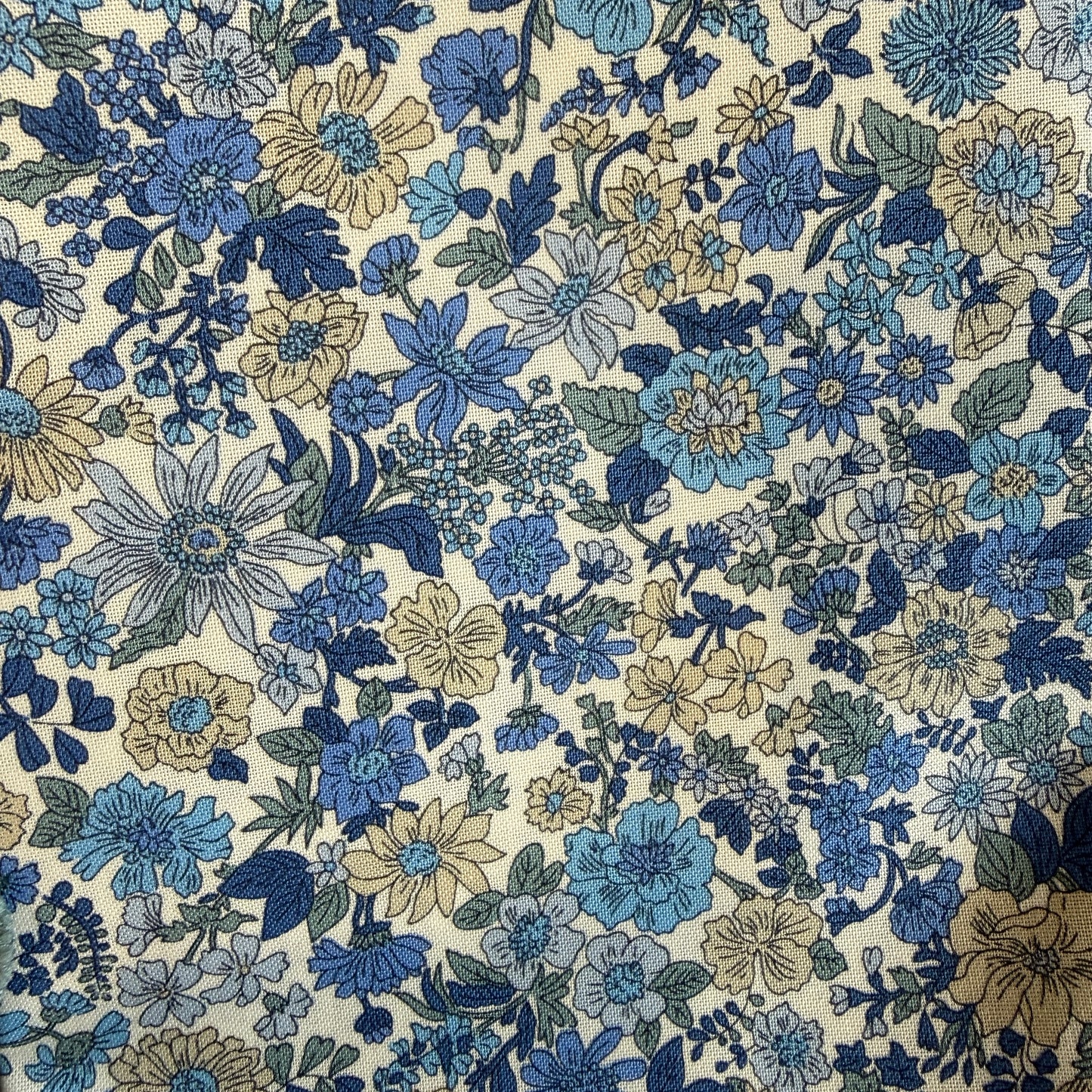 Emily Annabelle Liberty Quilters cotton Fat quarter pack
