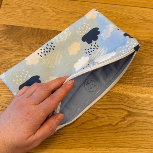 Large notions pouch - Raincloud
