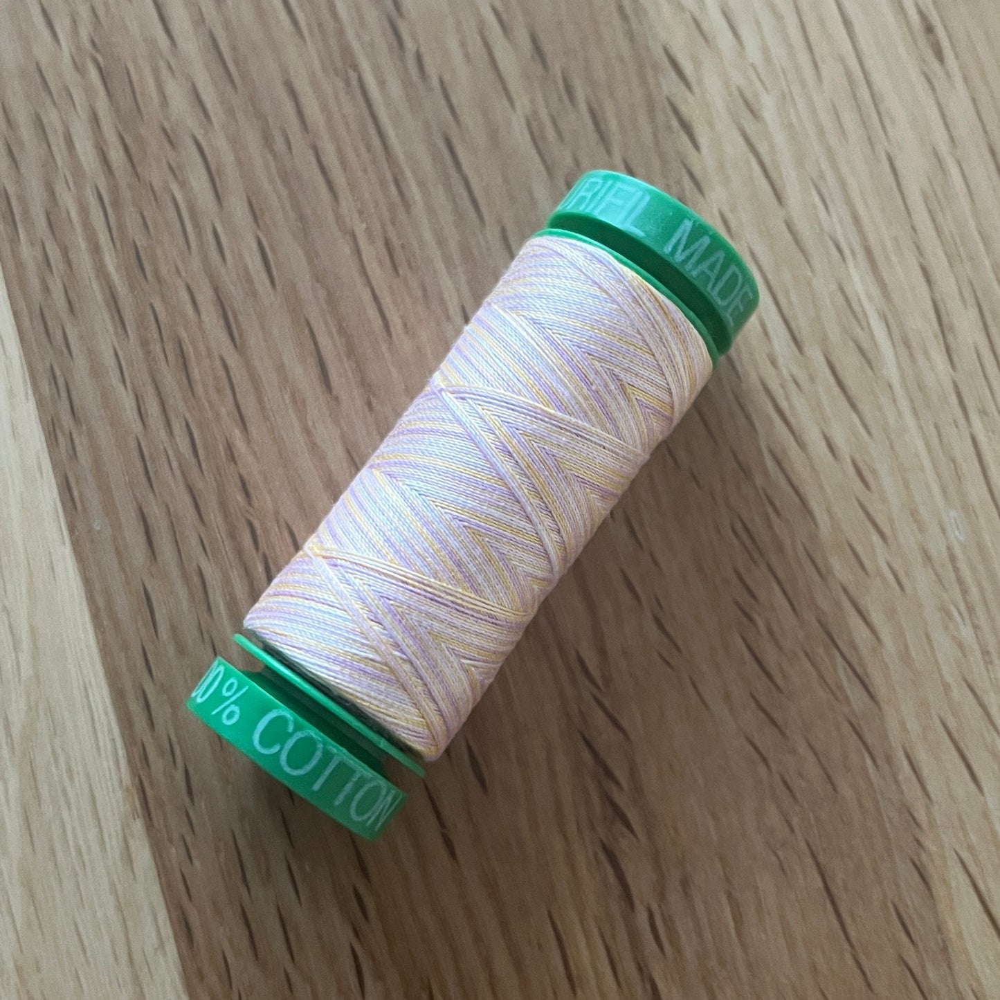 Aurifil 100% 40WT Egyptian Cotton thread (150m single spool) Colours