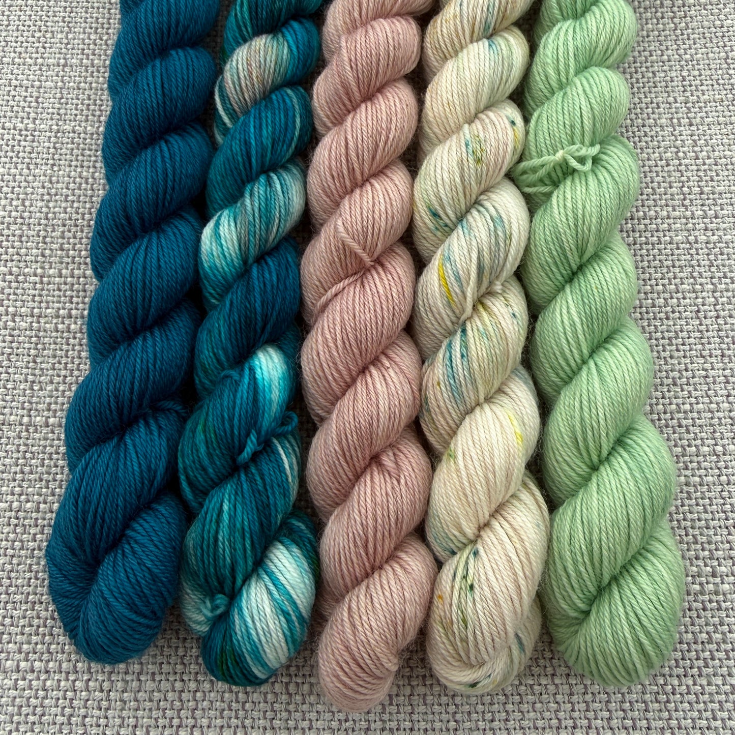 Lake Shore Drive (March Colours of the month Spares)