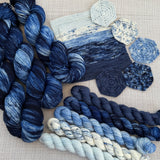 PRE-ORDER Colours of the Month - DO YOU WANT TO BUILD A SNOWMAN - MINI or MAXI SETS - DECEMBER 2025