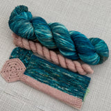PRE-ORDER Colours of the Month - LAKE SHORE DRIVE - SOCK or SHAWL SET - MARCH 2026