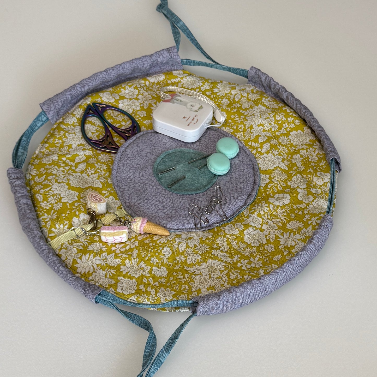 Flat lay Circle Notions Pouch Making Kit