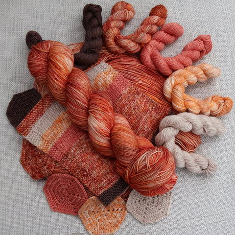 PRE-ORDER Colours of the Month - THE HEAT IS ON - 100g SINGLE SKEINS - OCTOBER 2025