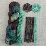 PRE-ORDER Colours of the Month - THE LIONS SLEEPS TONIGHT - SOCK or SHAWL SET - APRIL 2026