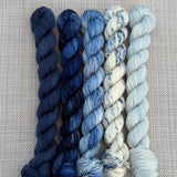 PRE-ORDER Colours of the Month - DO YOU WANT TO BUILD A SNOWMAN - MINI or MAXI SETS - DECEMBER 2025