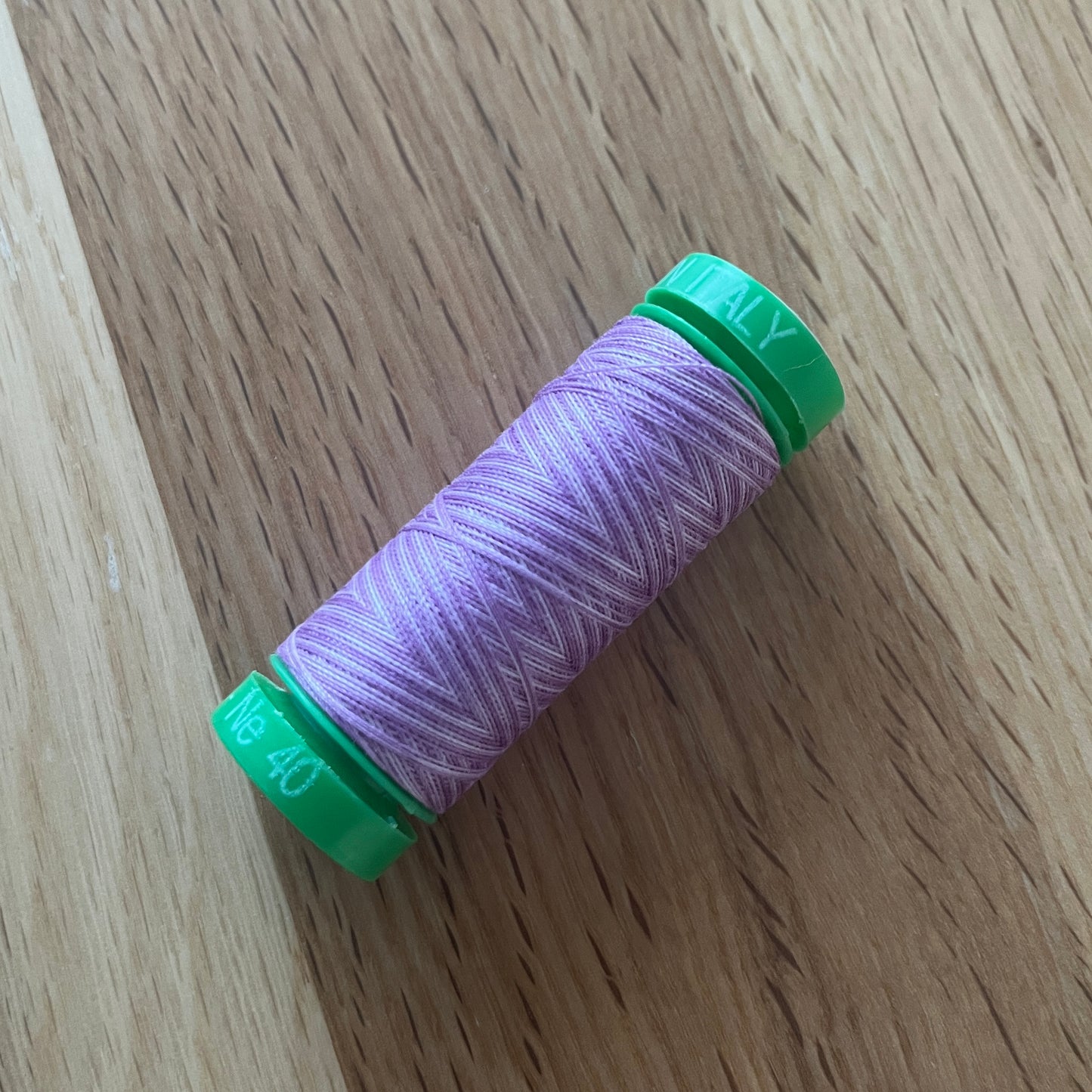 Aurifil 100% 40WT Egyptian Cotton thread (150m single spool) Colours