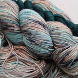 PRE-ORDER Colours of the Month - STAND BY ME - SOCK or SHAWL SET - SEPTEMBER 2025