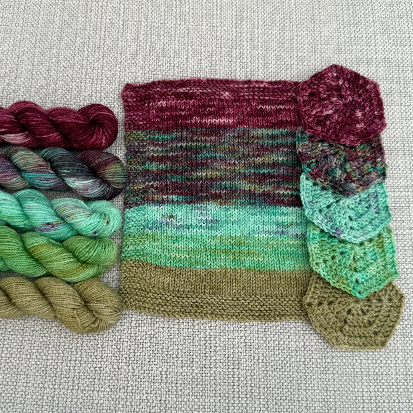 The Lion Sleeps Tonight (April Colours of the month Spares)