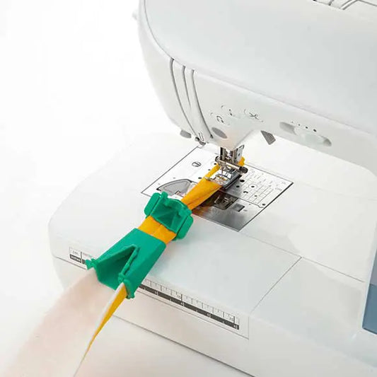 Clover Fabric tube maker