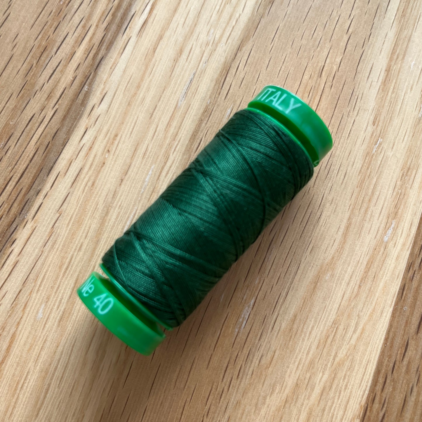 Aurifil 100% 40WT Egyptian Cotton thread (150m single spool) Colours