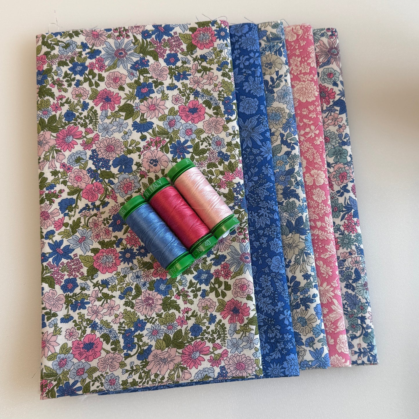 Emily Annabelle Liberty Quilters cotton Fat quarter pack