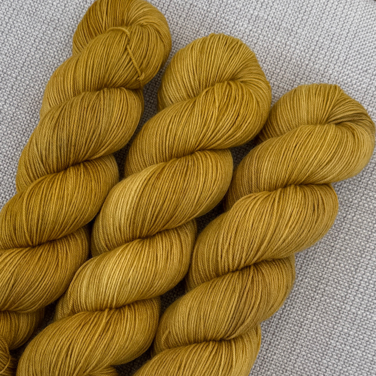 Amas Veritas (from Practical Magic)  (DYED TO ORDER - turnaround time 2 weeks)