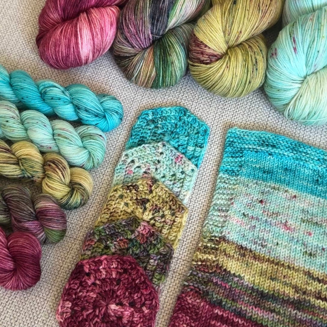 PRE-ORDER Colours of the Month - SUMMER NIGHTS - 100g SINGLE SKEINS - AUGUST 2026