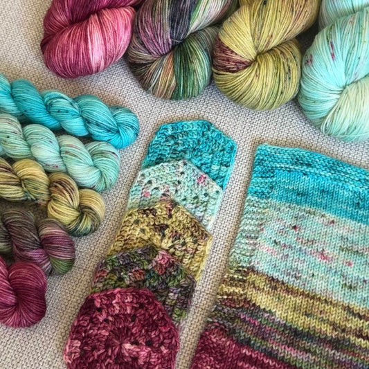 PRE-ORDER Colours of the Month - SUMMER NIGHTS - 100g SINGLE SKEINS - AUGUST 2026