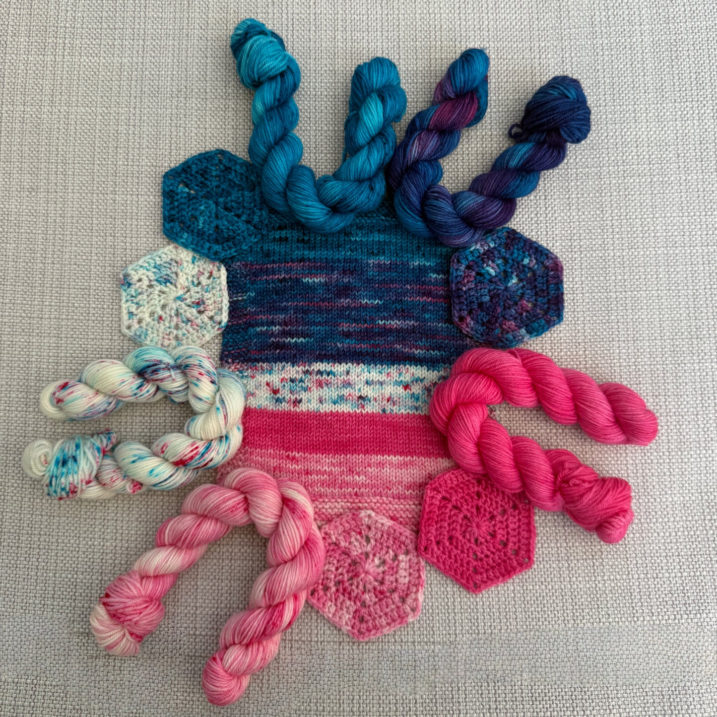 3 MONTH BUNDLE - PRE-ORDER Colours of the Month - BARBIE GIRL - MINI or MAXI SETS - JUL / AUG / SEPT 2026