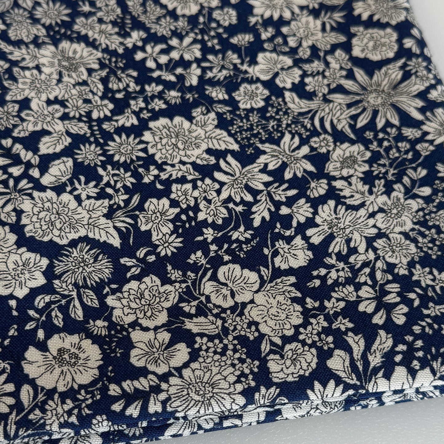 Liberty Floral Nostalgia Quilters Autumn Colours cotton Fat quarter pack