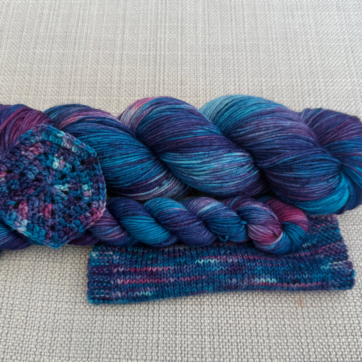 3 MONTH BUNDLE - PRE-ORDER Colours of the Month - BARBIE GIRL - SOCK or SHAWL SET - JUL / AUG / SEPT 2026