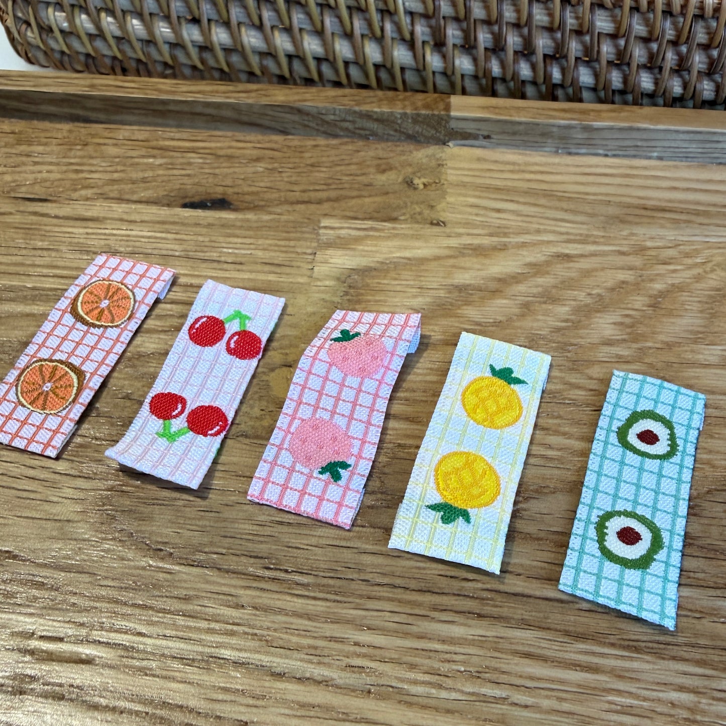 Fruity theme woven labels (set of 5)