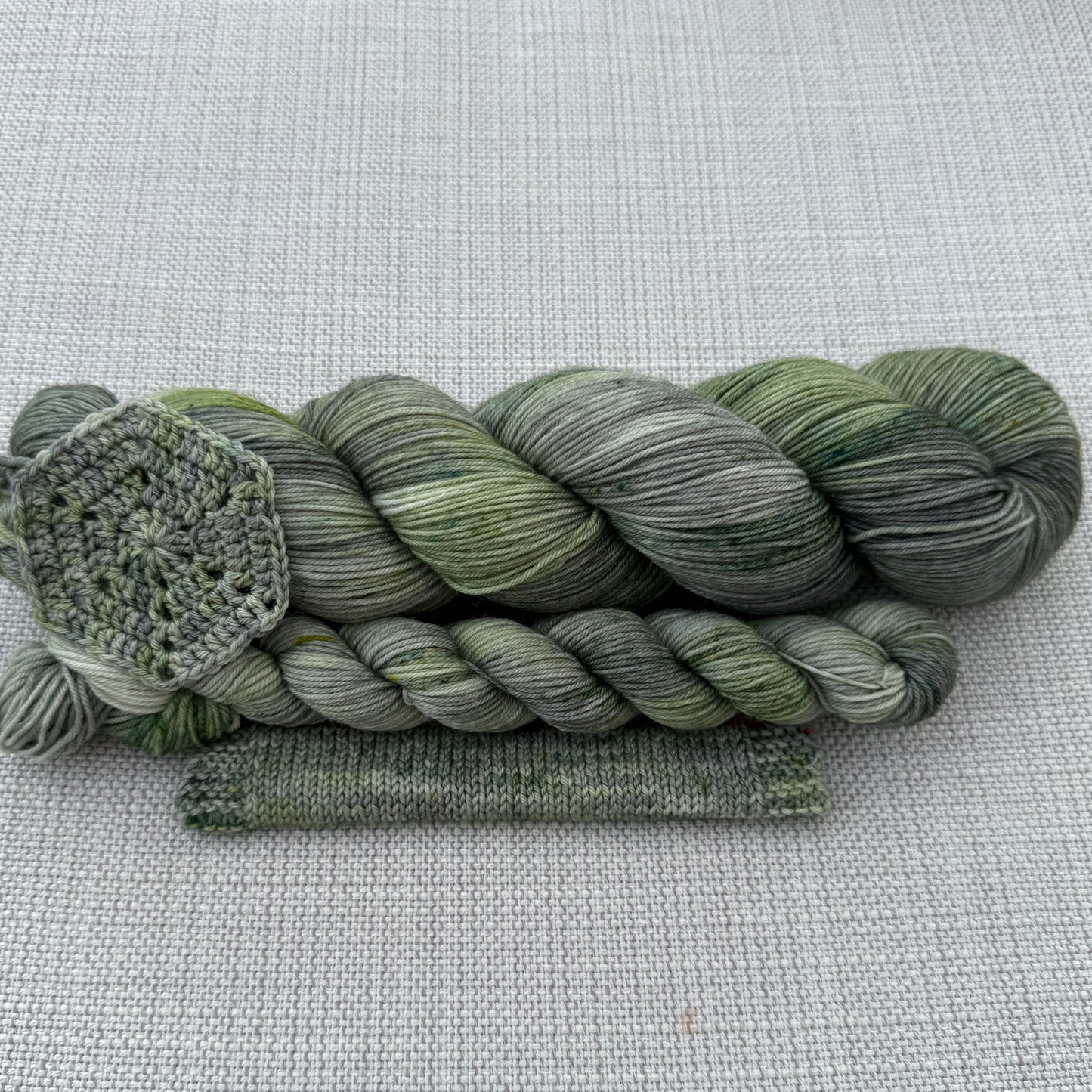 PRE-ORDER Colours of the Month - WHERE YOU LEAD, I WILL FOLLOW - MINI or MAXI SETS - SEPTEMBER 2026