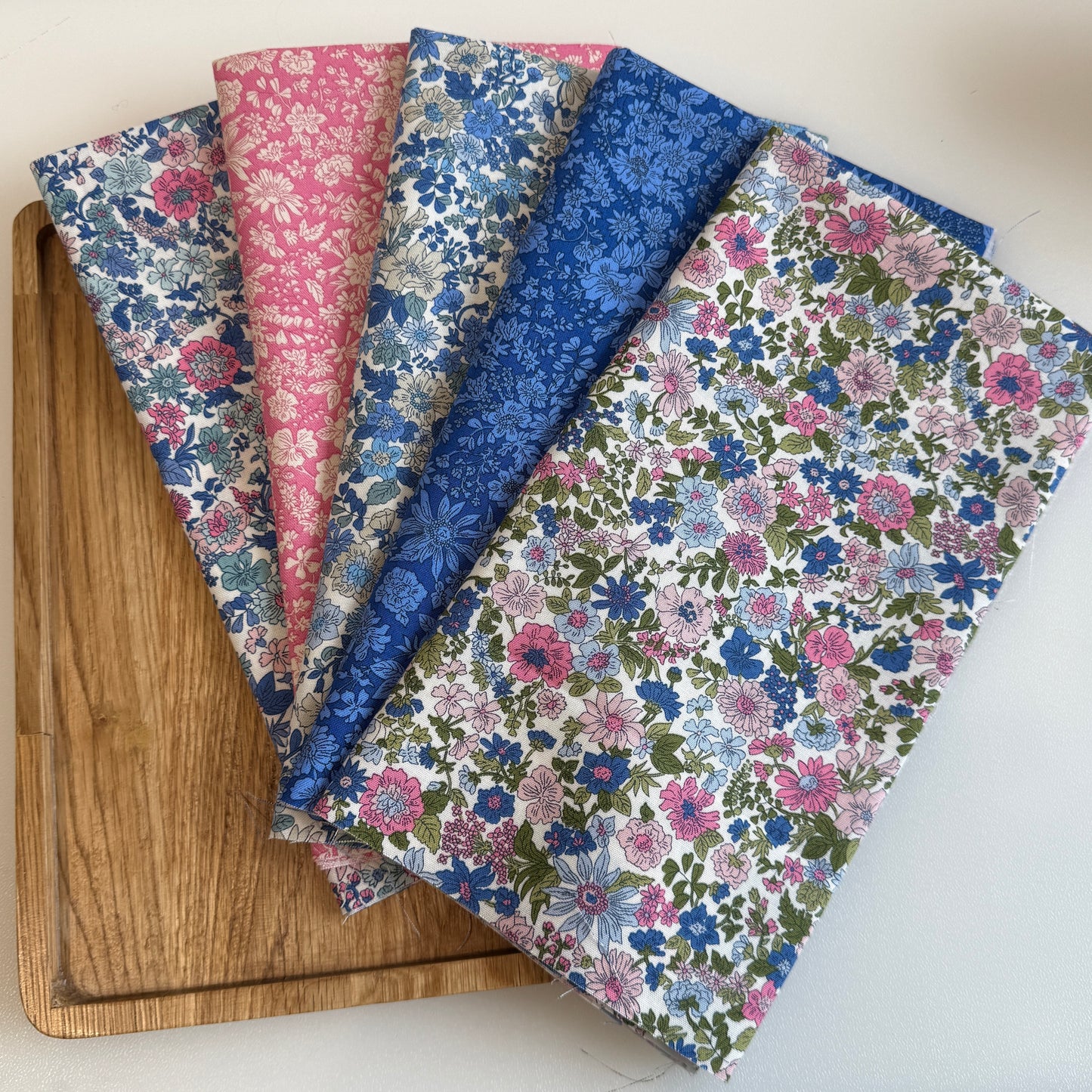 Emily Annabelle Liberty Quilters cotton Fat quarter pack