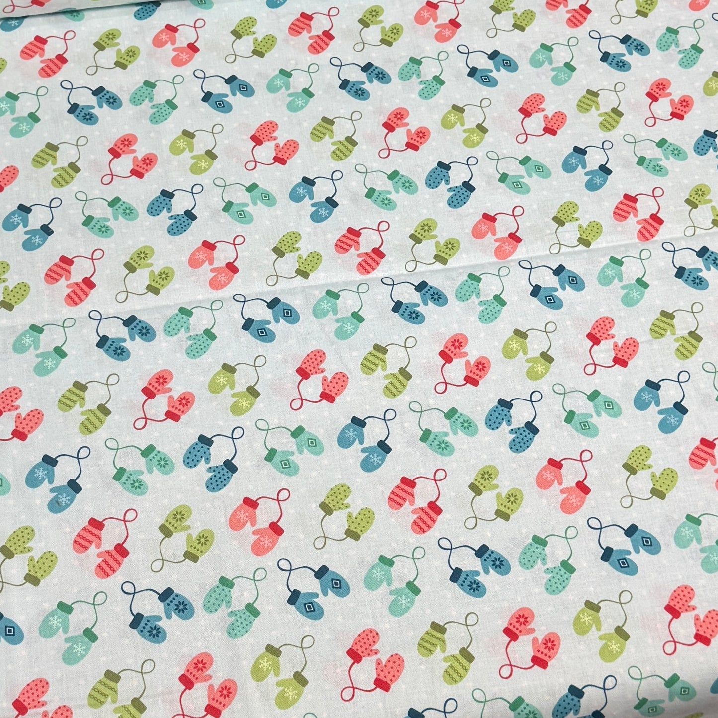 Mitten print fabric (Contempo’s Heart and Home)