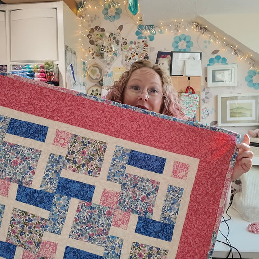 Super Easy Beginners Quilt kit (CHOOSE your fabric)