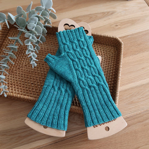 Alternathumb Mitten pattern (PDF)