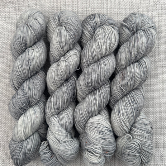 Raindrops (READY TO SHIP)