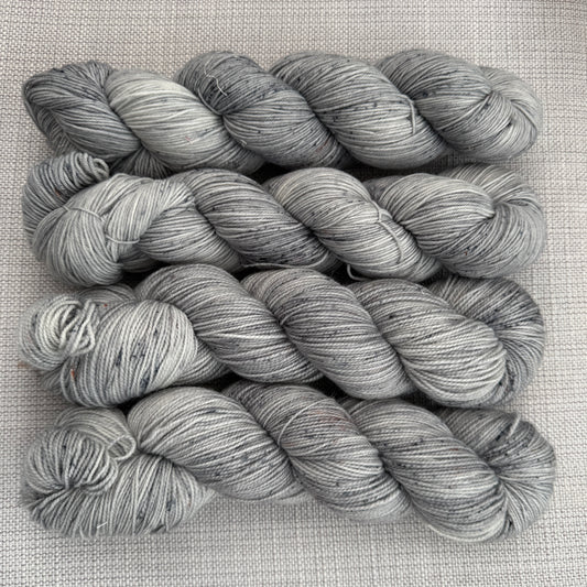 Raindrops (READY TO SHIP)