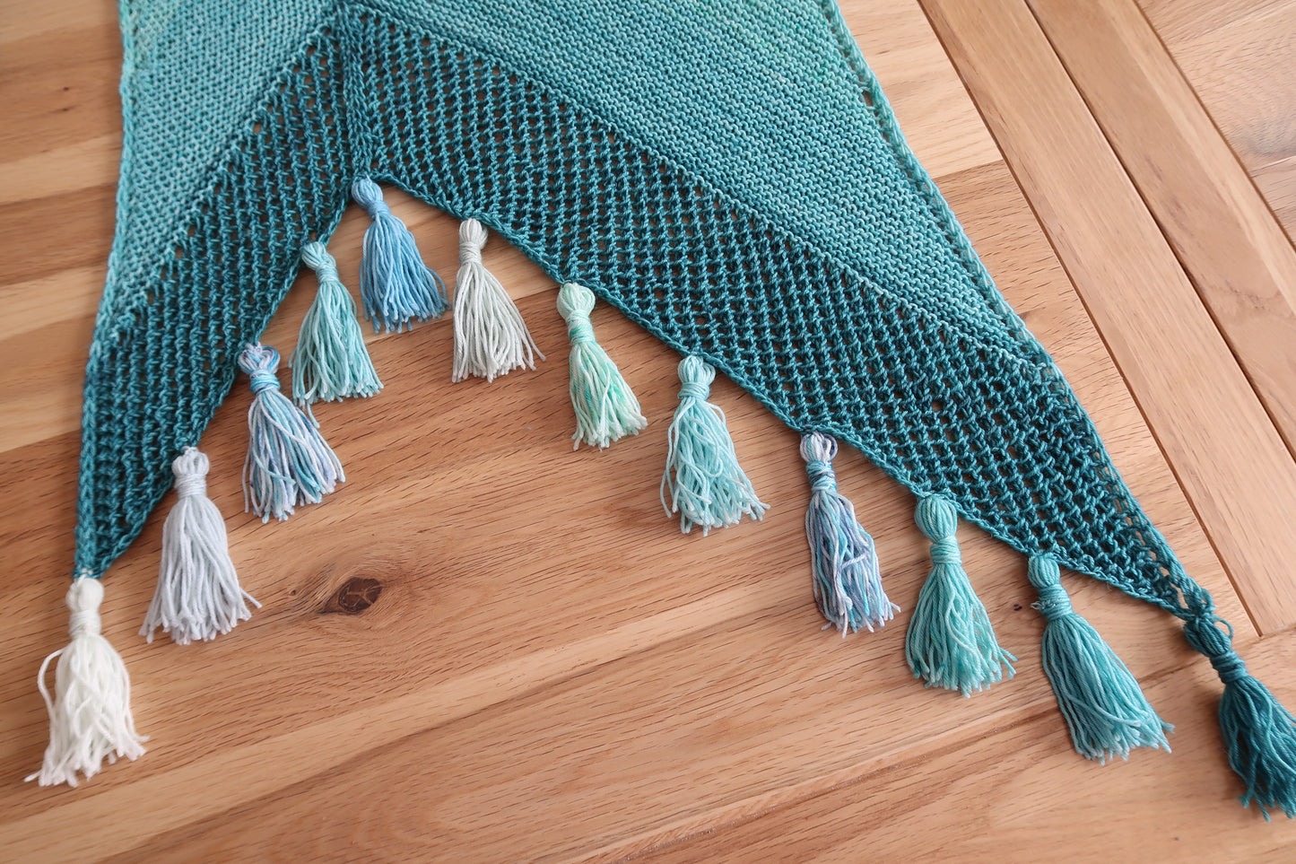 Cupid's Arrow Advent Wrap Pattern (PDF)