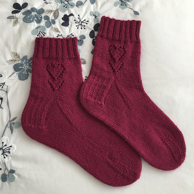 V for Valentine Sock Pattern (PDF)