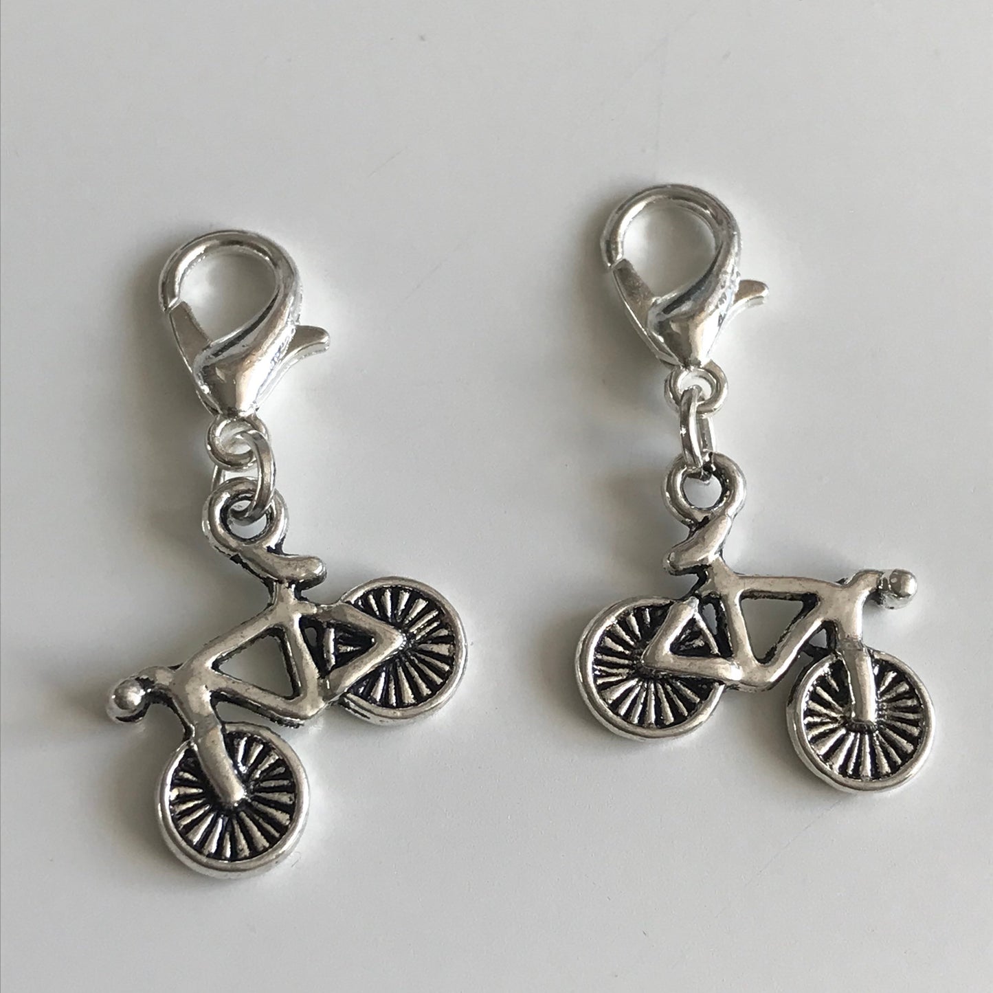 Bicycle stitch markers or progress keepers (set if 2)
